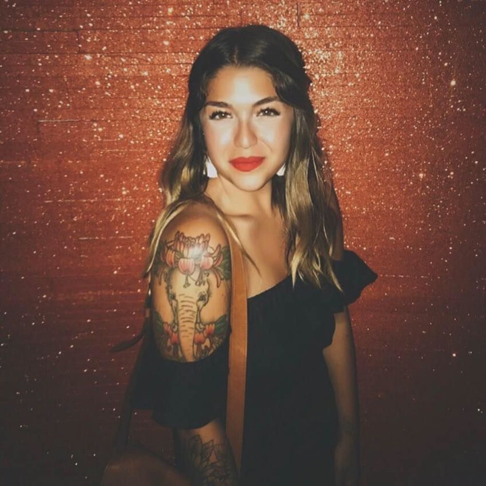 Meet your Posher, Jessica